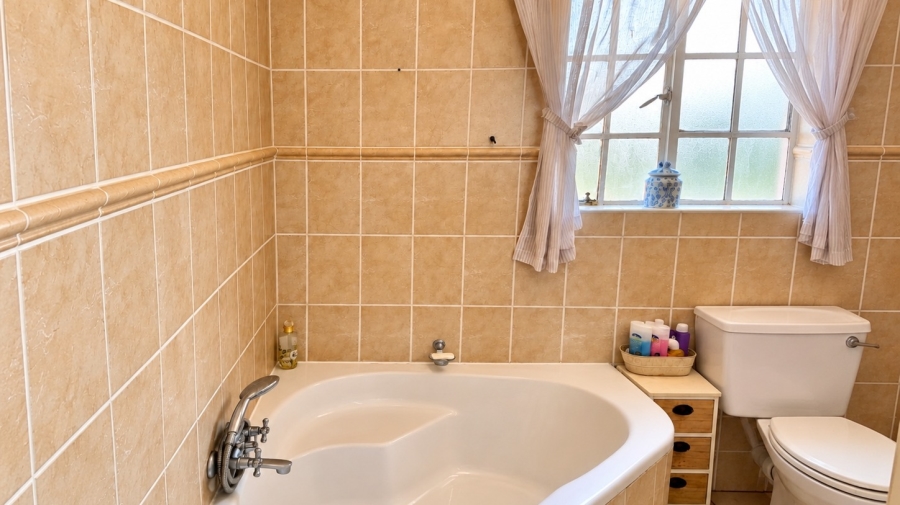 3 Bedroom Property for Sale in Doringkruin North West